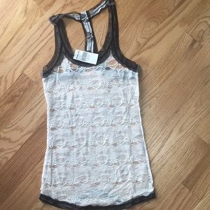 Lace tank BKE